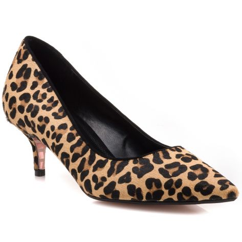 Oδηγός Αγοράς: 12 kitten heels για να περπατάς άνετα χωρίς να χάνεις τη φινέτσα σου